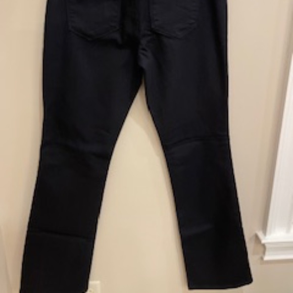 Ann Taylor Loft - Dark Navy Curvy Boot Cut Jeans - Size 28/6 - Picture 4 of 8